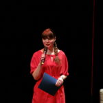 Wojciech Sumliński w KCK-u. Spotkanie z czytelnikami. Na zdjęciu: Magdalena Fogiel-Litwinek / Marzena Mąkosa / Radio Kielce