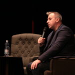 Wojciech Sumliński w KCK-u. Spotkanie z czytelnikami. Na zdjęciu: Wojciech Sumliński - dziennikarz śledczy / Marzena Mąkosa / Radio Kielce