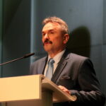 Spotkanie najlepszych uczniów z województwa świętokrzyskiego w Targach Kielce. Jacek Wołowiec - dyrektor Świętokrzyskiego Centrum Doskonalenia Nauczycieli / Marzena Mąkosa / Radio Kielce