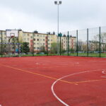 Boisko przy Szkole Podstawowej nr 27 / Marzena Mąkosa / Radio Kielce