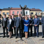 Minister Spraw Wewnętrznych i Administracji,  Joachim Brudziński spotkał się z mieszkańcami Chmielnika / Marzena Mąkosa / Radio Kielce