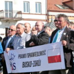 Minister Spraw Wewnętrznych i Administracji,  Joachim Brudziński spotkał się z mieszkańcami Chmielnika / Marzena Mąkosa / Radio Kielce