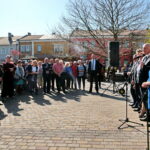 Minister Spraw Wewnętrznych i Administracji,  Joachim Brudziński spotkał się z mieszkańcami Chmielnika / Marzena Mąkosa / Radio Kielce