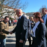 Minister Spraw Wewnętrznych i Administracji,  Joachim Brudziński spotkał się z mieszkańcami Chmielnika / Marzena Mąkosa / Radio Kielce