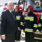 Minister Joachim Brudziński odwiedził remontowaną jednostkę Straży Pożarnej / Marzena Mąkosa / Radio Kielce