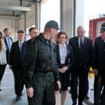 Minister Joachim Brudziński odwiedził remontowaną jednostkę Straży Pożarnej / Marzena Mąkosa / Radio Kielce