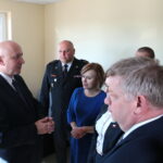 Minister Joachim Brudziński odwiedził remontowaną jednostkę Straży Pożarnej / Marzena Mąkosa / Radio Kielce