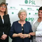 Konferencja PSL o "emeryturze bez podatku". Bogusława Wypych - radna Sejmiku Województwa Świętokrzyskiego, Marianna Szymkiewicz - przewodnicząca Okręgowej Sekcji Emerytów i Rencistów ZNP,  Elżbieta Sputo - zastępca przewodniczącej Okręgowej Sekcji Emerytów i Rencistów ZNP / Marzena Mąkosa / Radio Kielce