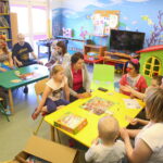 Turniej gier planszowych na dziecięcym oddziale hematologicznym w szpitalu wojewódzkim / Marzena Mąkosa / Radio Kielce