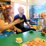 Turniej gier planszowych na dziecięcym oddziale hematologicznym w szpitalu wojewódzkim / Marzena Mąkosa / Radio Kielce