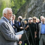 Odsłonięcie "Ławeczek Jerzego Kapuścińskiego" na kieleckiej Kadzielni. Jerzy Mielnik - Wielki Patron Loży Jerzych  / Marzena Mąkosa / Radio Kielce