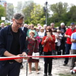 Odsłonięcie "Ławeczek Jerzego Kapuścińskiego" na kieleckiej Kadzielni. Michał Gdak / Marzena Mąkosa / Radio Kielce