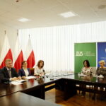 Konferencja dotycząca elektronicznych zwolnień lekarskich / Marzena Mąkosa / Radio Kielce