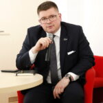 Spotkanie posła Tomasza Rzymkowskiego i mecenasa Adama Zielińskiego z mieszkańcami Kielc w OMPiO. Poseł Tomasz Rzymkowski - wiceprzewodniczący komisji śledczej ds. Amber Gold / Marzena Mąkosa / Radio Kielce