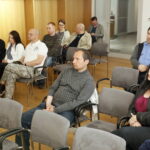 Spotkanie posła Tomasza Rzymkowskiego i mecenasa Adama Zielińskiego z mieszkańcami Kielc w OMPiO / Marzena Mąkosa / Radio Kielce