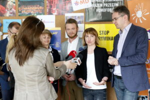 Konferencja w Regionalnym Centrum Wolontariatu dotycząca programu grantowego dla młodzieży "Mania Działania" / Marzena Mąkosa / Radio Kielce