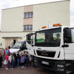 Prezentacja nowych pojazdów ENERIS przy Szkole Podstawowej nr 27 / Marzena Mąkosa / Radio Kielce