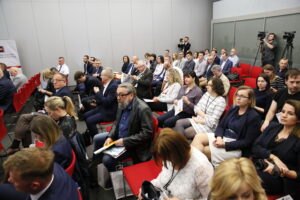 Konferencja „Kielce atrakcyjne dla biznesu” w Targach Kielce / Marzena Mąkosa / Radio Kielce