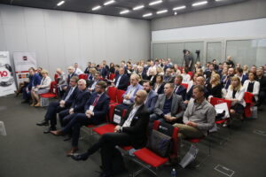 Konferencja „Kielce atrakcyjne dla biznesu” w Targach Kielce / Marzena Mąkosa / Radio Kielce