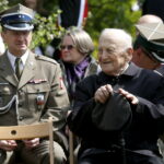 Uroczystości przy pomniku rozstrzelanych patriotów na ul. Karczówkowskiej / Marzena Mąkosa / Radio Kielce