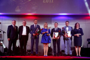 Nagroda Laur Świętokrzyski 2017. Nagrodzeni w kategorii Gmina Przyjazna Rodzinom i Seniorom / Marzena Mąkosa / Radio Kielce