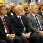 Wiceminister spraw wewnętrznych i administracji z wizytą w Łopusznie. Andrzej Pruś - wiceprzewodniczący Sejmiku Województwa Świętokrzyskiego, Andrzej Bętkowski - wicewojewoda świętokrzyski, Bogdan Latosiński - poseł PiS i Krzysztof Lipiec - poseł PiS / Marzena Mąkosa / Radio Kielce