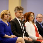 Wiceminister spraw wewnętrznych i administracji z wizytą w Łopusznie. Na zdjeciu: Anna Krupka - posłanka PiS, Krzysztof Słoń - senator RP / Marzena Mąkosa / Radio Kielce