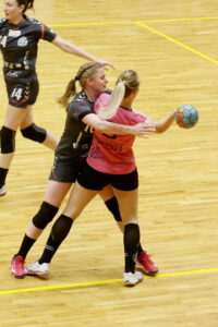 29. kolejka PGNiG Superligi Kobiet: Korona Handball Kielce - UKS PCM Kościerzyna / Marzena Mąkosa / Radio Kielce