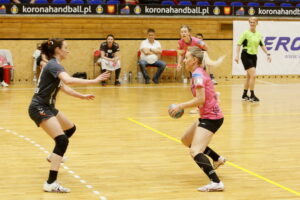 29. kolejka PGNiG Superligi Kobiet: Korona Handball Kielce - UKS PCM Kościerzyna / Marzena Mąkosa / Radio Kielce