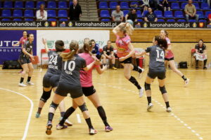 29. kolejka PGNiG Superligi Kobiet: Korona Handball Kielce - UKS PCM Kościerzyna / Marzena Mąkosa / Radio Kielce