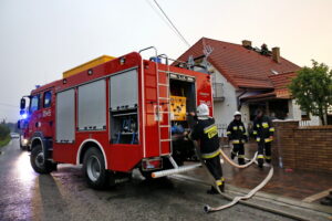 Pożar przy ulicy Granice / Marzena Mąkosa / Radio Kielce