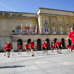 Biegi żołnierzy z flagami / Marzena Mąkosa / Radio Kielce