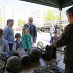 Biegi żołnierzy z flagami / Marzena Mąkosa / Radio Kielce