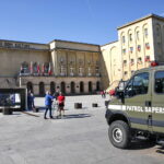 Biegi żołnierzy z flagami / Marzena Mąkosa / Radio Kielce