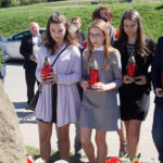 Huta Szklana. Uroczystości upamiętniające 75 rocznicę mordu dokonanego przez żandarmerię niemiecką na mieszkańcach miejscowości / Stanisław Blinstrub / Radio Kielce