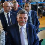 Jędrzejów. Premier Mateusz Morawiecki z wizytą w regionie świętokrzyskim. Na zdjęciu: poseł PiS - Andrzej Kryj / Mateusz Kaczmarczyk / Radio Kielce