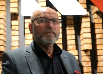 prof. Marek Jóźwiak, kierownik Katedry Ochrony i Kształtowania Środowiska UJK w Kielcach / Karol Żak / Radio Kielce