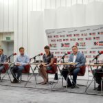 Kielce. Studio Polityczne. Na zdjęciu od lewej: Jacek Toś - PiS, Maciej Kmita - PO, Magdalena Fogiel-Litwinek - Kukiz'15, Karol Kliś - PSL, Mateusz Żukowski - Nowoczesna / Karol Żak / Radio Kielce