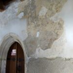 Wiślica. Prace konserwatorskie w sieni Domu Długosza / Kamil Włosowicz / Radio Kielce