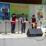 Piknik z folklorem. Eliminacje 42. Buskich Spotkań z Folklorem. Kapela Macieja Ulewińskiego z Kierza Niedźwiedziego / Ewa Pociejowska-Gawęda / Radio Kielce