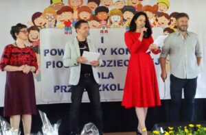 Łysaków. I Powiatowy Konkurs Piosenki Dziecięcej dla Przedszkolaków / Ewa Pociejowska - Gawęda / Radio Kielce