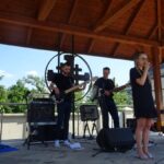 Jędrzejów. Piknik Pokoleń przy parafii św. Trójcy / Ewa Pociejowska - Gawęda / Radio Kielce