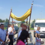 Procesja z kościoła Świętej Trójcy i Matki Bożej Łaskawej / Ewa Pociejowska-Gawęda / Radio Kielce