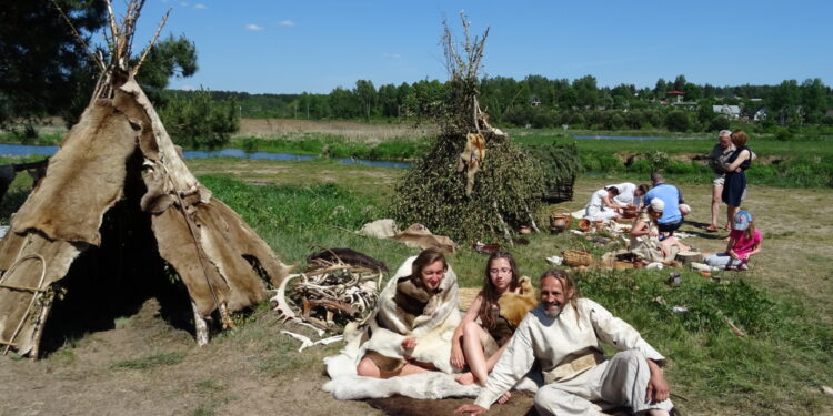 Piknik Archeologiczny „Rydno” / Tomasz Piwko / Radio Kielce