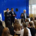 Mirzec. Konkurs wiedzy o Sejmie zorganizowany przez posła Krzysztofa Lipca / Tomasz Piwko / Radio Kielce