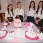 Sandomierz. Wystawa przedstawiająca aranżacje stołów / Grażyna Szlęzak - Wójcik / Radio Kielce