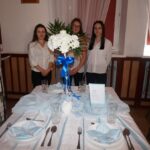 Sandomierz. Wystawa przedstawiająca aranżacje stołów / Grażyna Szlęzak - Wójcik / Radio Kielce