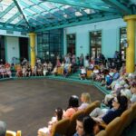 Skarżysko. Spotkanie pod tytułem „Mam na imię kobieta. Kobieta zmienną jest” / Ewa Pociejowska - Gawęda / Radio Kielce