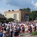 Starachowice. Uroczystości Bożego Ciała w parafii pw. Wszystkich Świętych / Tomasz Piwko / Radio Kielce