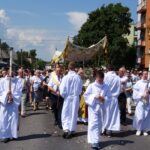 Starachowice. Uroczystości Bożego Ciała w parafii pw. Wszystkich Świętych / Tomasz Piwko / Radio Kielce